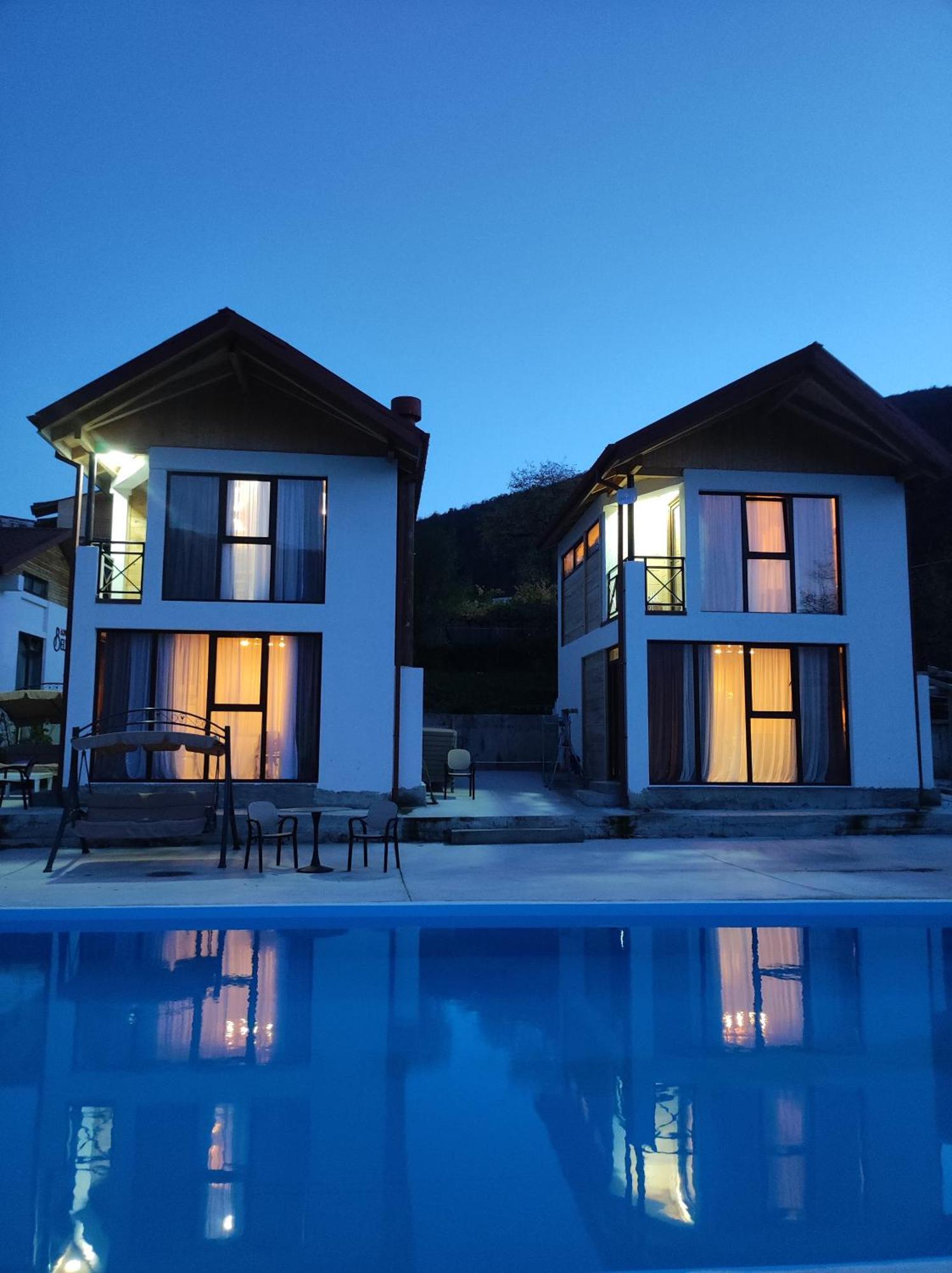 Belvedere Ambrolauri Exterior photo